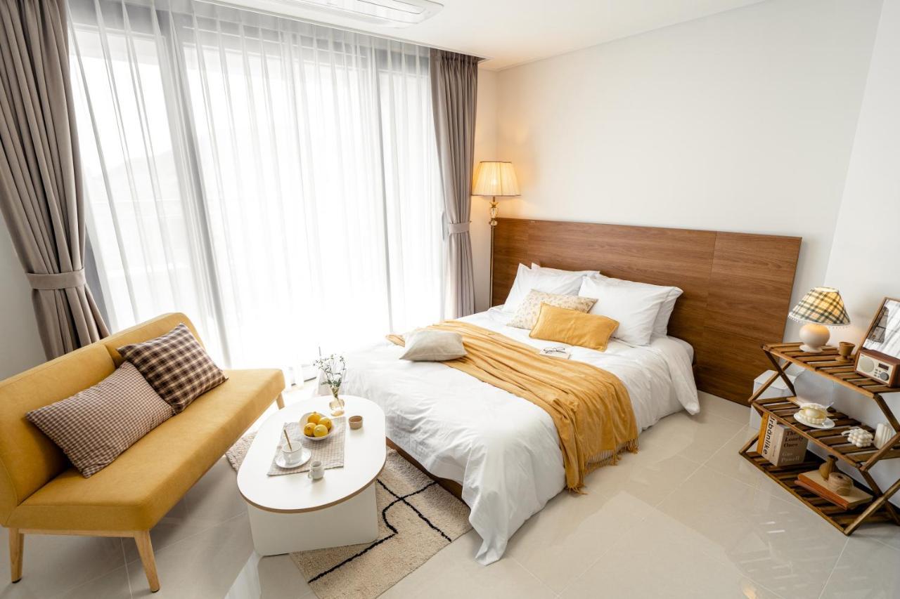 Urbanstay Cityhall Appartement *